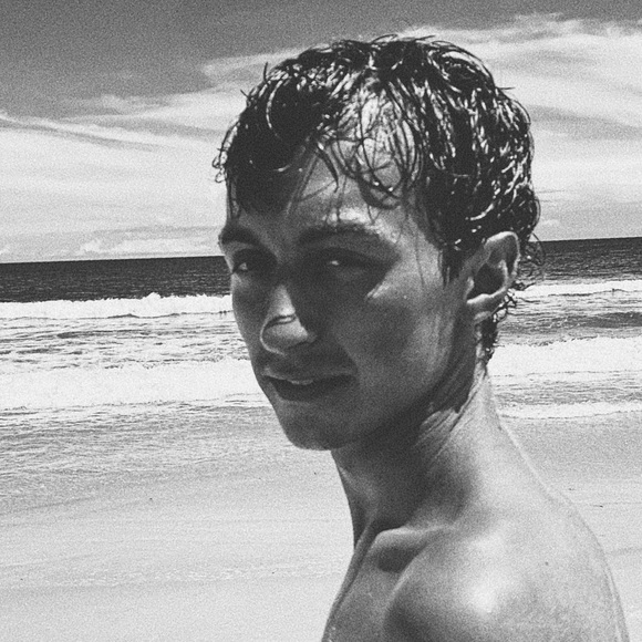 Meet your Posher, Landon - Picture 1 of 1